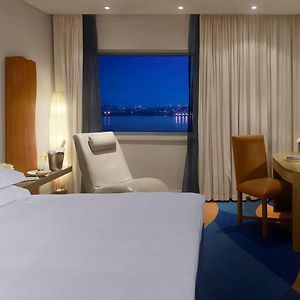 Premium Room River View